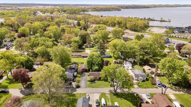 409 Breezy STREET, Delavan, WI 53115