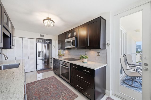 1401 S Ocean Drive Ph4, Hollywood, FL 33019