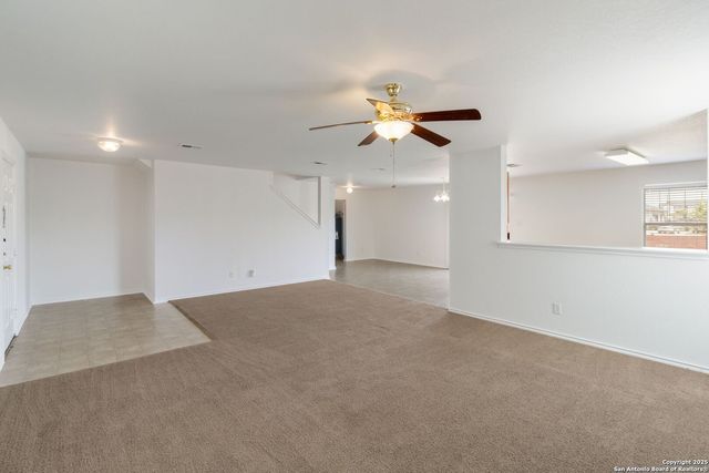 9423 MARAVAL CRK, San Antonio, TX 78245