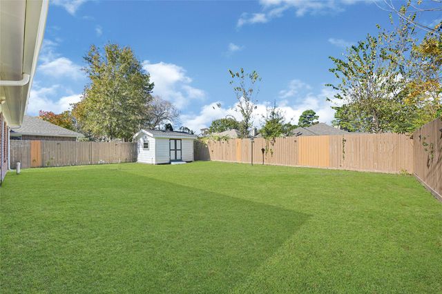 26214 Cypresswood Drive, Spring, TX 77373