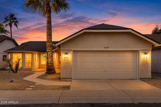 15652 N 38TH Place, Phoenix, AZ 85032