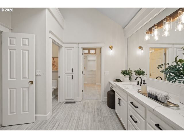 2722 Nw 24TH Ave, Camas, WA 98607