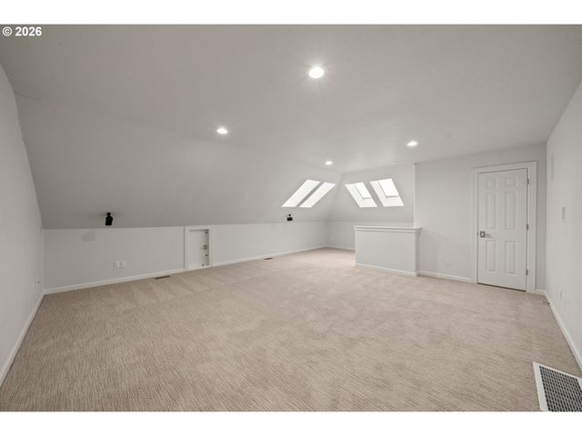 2722 Nw 24TH Ave, Camas, WA 98607