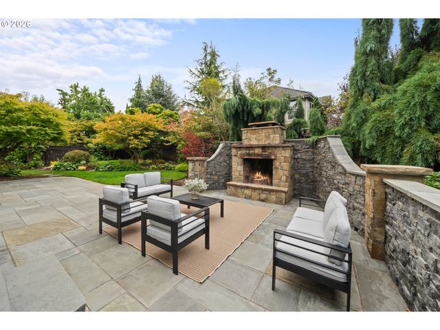 2722 Nw 24TH Ave, Camas, WA 98607