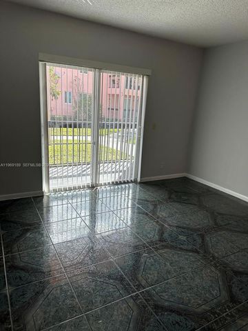 1840 NW 119th St 502, Miami, FL 33167