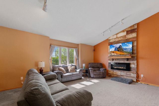 1905 Richway Lane SE, Owatonna, MN 55060