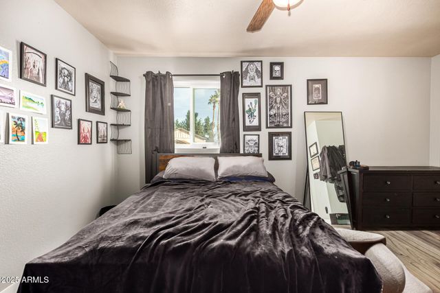 921 S VAL VISTA Drive 11, Mesa, AZ 85204