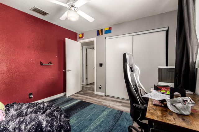 921 S VAL VISTA Drive 11, Mesa, AZ 85204