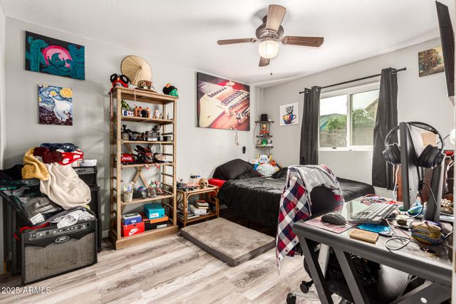 921 S VAL VISTA Drive 11, Mesa, AZ 85204