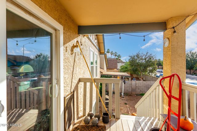 921 S VAL VISTA Drive 11, Mesa, AZ 85204