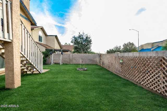 921 S VAL VISTA Drive 11, Mesa, AZ 85204