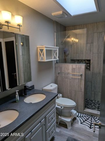 921 S VAL VISTA Drive 11, Mesa, AZ 85204