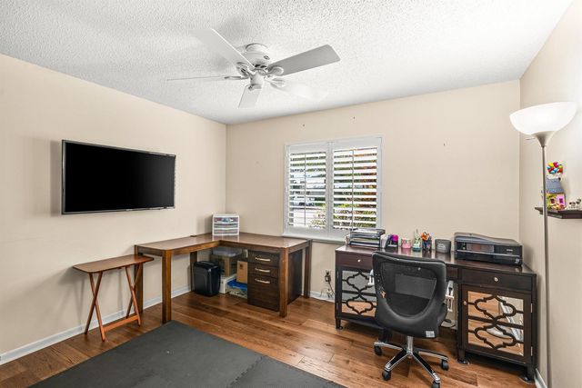 2493 Timbercreek Circle NW, Boca Raton, FL 33431