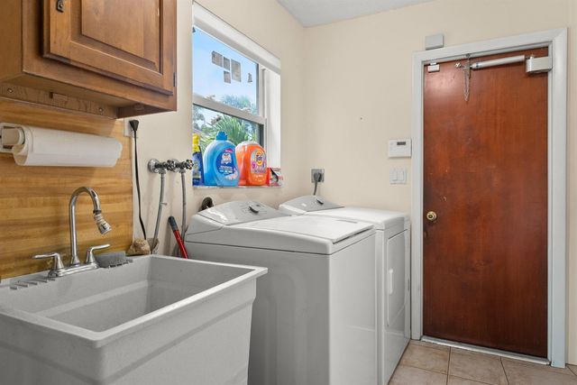 2493 Timbercreek Circle NW, Boca Raton, FL 33431
