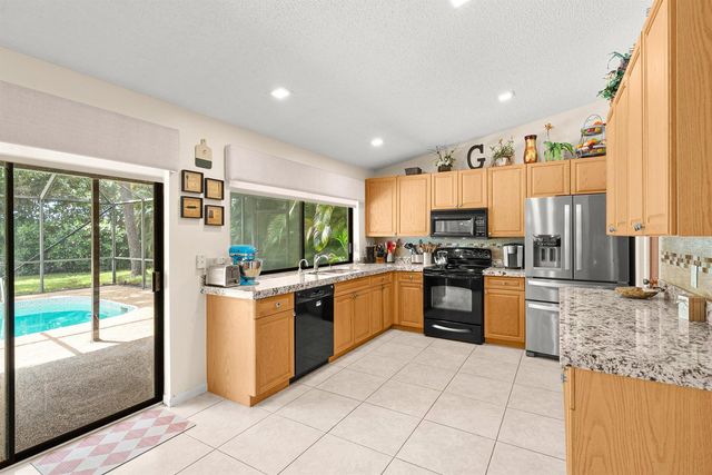 2493 Timbercreek Circle NW, Boca Raton, FL 33431