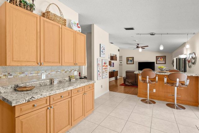 2493 Timbercreek Circle NW, Boca Raton, FL 33431
