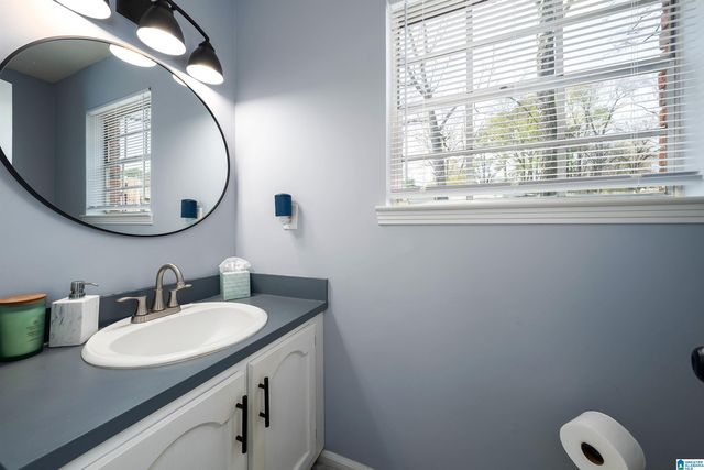 2128 CARRAWAY STREET, Birmingham, AL 35235