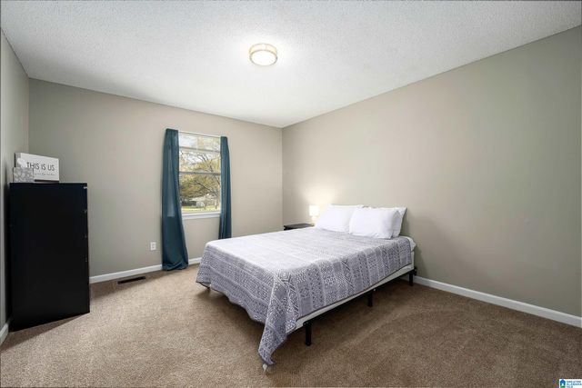 2128 CARRAWAY STREET, Birmingham, AL 35235