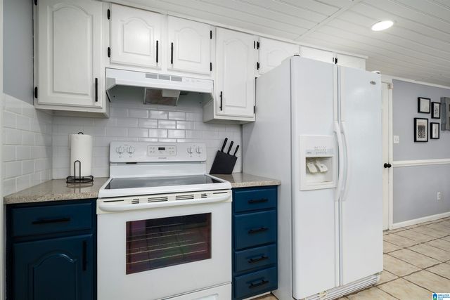 2128 CARRAWAY STREET, Birmingham, AL 35235