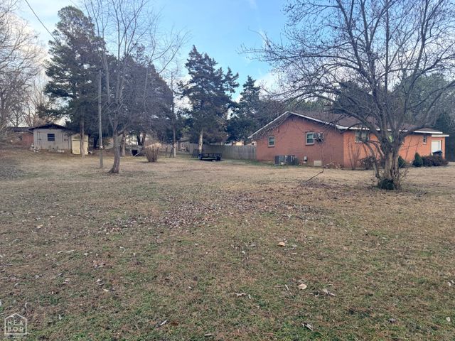 2204 Bridger Road, Jonesboro, AR 72405