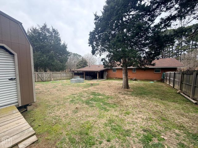 2204 Bridger Road, Jonesboro, AR 72405