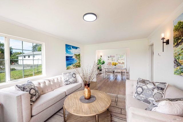 2693 Bloomfield Rd, Sebastopol, CA 95472