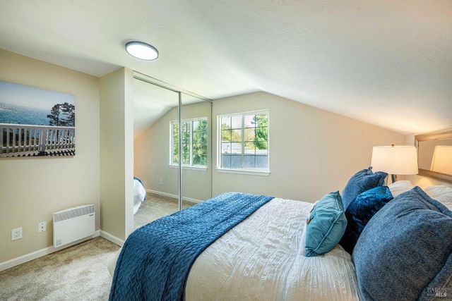 2693 Bloomfield Rd, Sebastopol, CA 95472