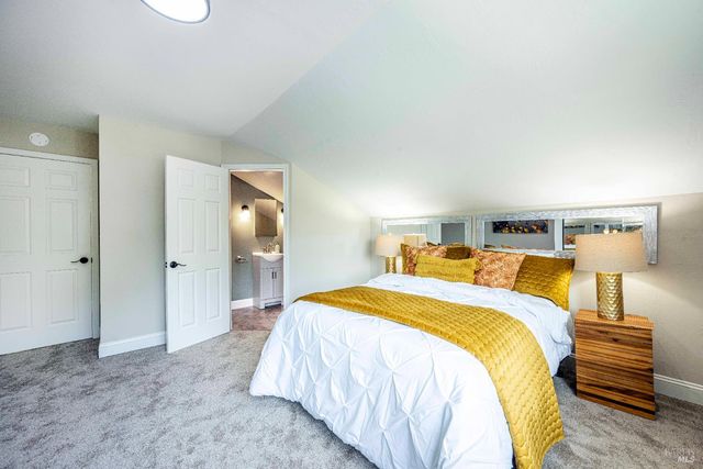 2693 Bloomfield Rd, Sebastopol, CA 95472