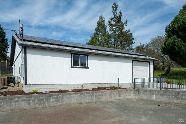 2693 Bloomfield Rd, Sebastopol, CA 95472