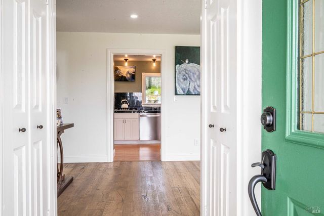 2693 Bloomfield Rd, Sebastopol, CA 95472