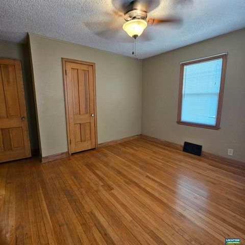4025 Everett Street, Lincoln, NE 68506