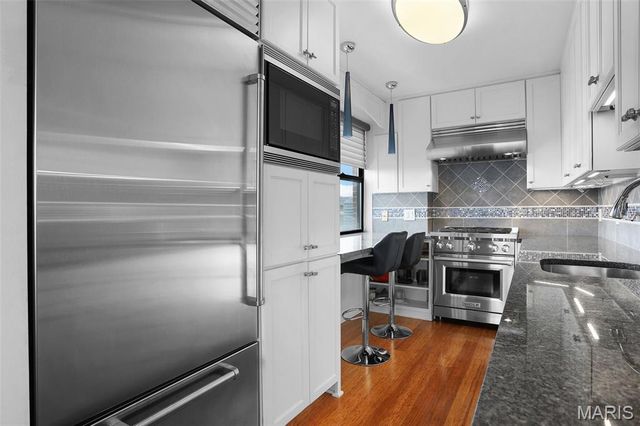 4466 W Pine Boulevard 15F, St Louis, MO 63108