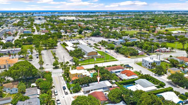 904 Ortega Road, West Palm Beach, FL 33405