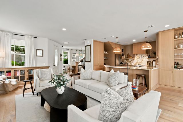 213 NEW HAVEN Boulevard, Jupiter, FL 33458