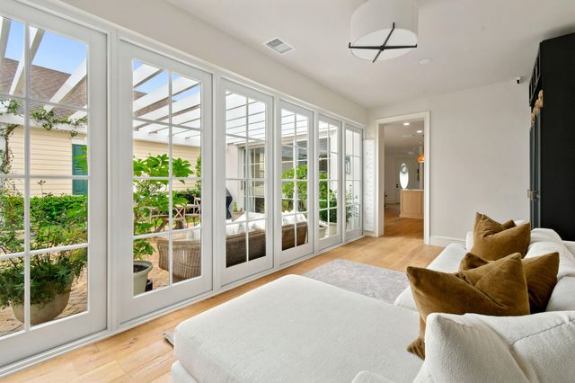 213 NEW HAVEN Boulevard, Jupiter, FL 33458