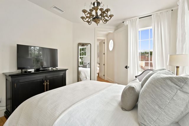 213 NEW HAVEN Boulevard, Jupiter, FL 33458