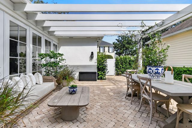 213 NEW HAVEN Boulevard, Jupiter, FL 33458