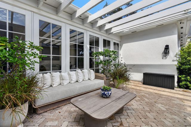 213 NEW HAVEN Boulevard, Jupiter, FL 33458