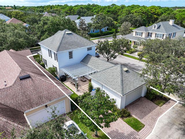 213 NEW HAVEN Boulevard, Jupiter, FL 33458
