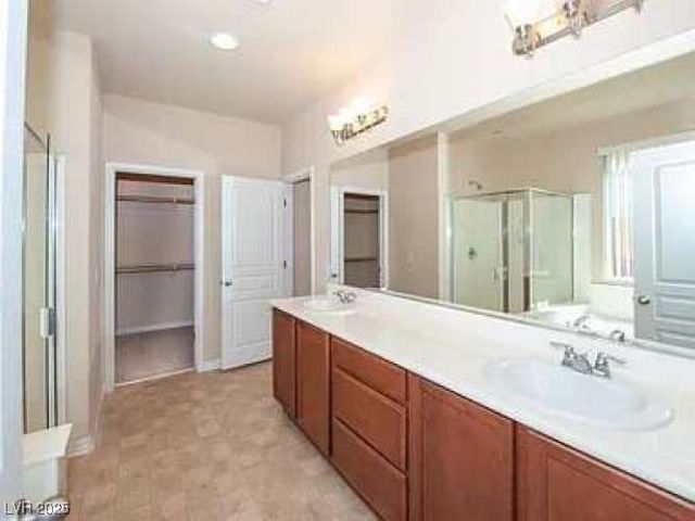 7659 Dewy Falls Avenue, Las Vegas, NV 89179