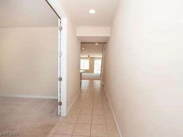 7659 Dewy Falls Avenue, Las Vegas, NV 89179