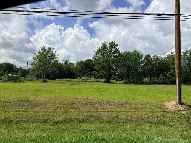 16618 County Road 831, Pearland, TX 77584