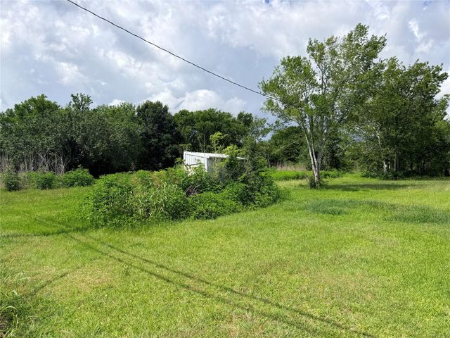 16618 County Road 831, Pearland, TX 77584