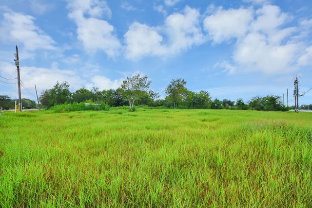 16618 County Road 831, Pearland, TX 77584