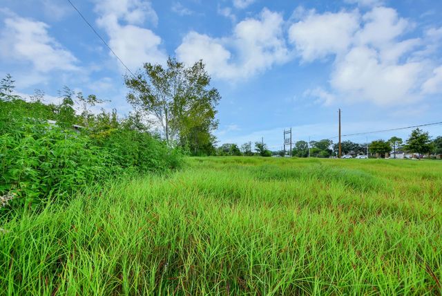 16618 County Road 831, Pearland, TX 77584