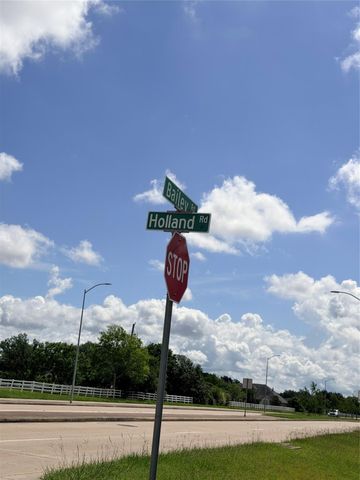 16618 County Road 831, Pearland, TX 77584