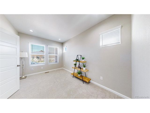 7988 Adams Fork Ave, Littleton, CO 80125