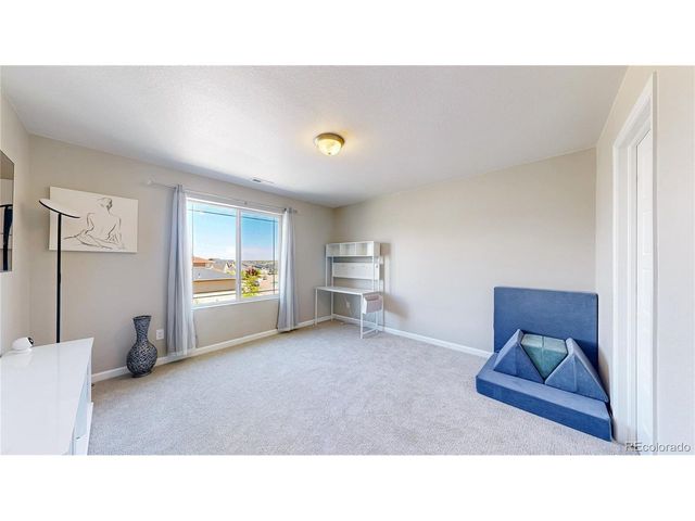 7988 Adams Fork Ave, Littleton, CO 80125