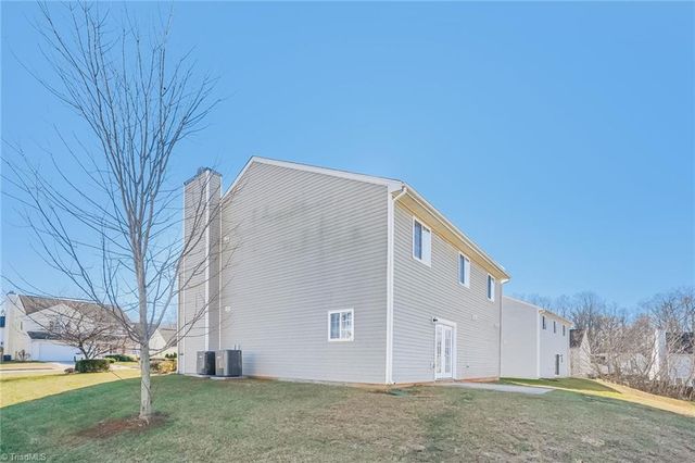 5605 Hidden lake Drive, Browns Summit, NC 27214