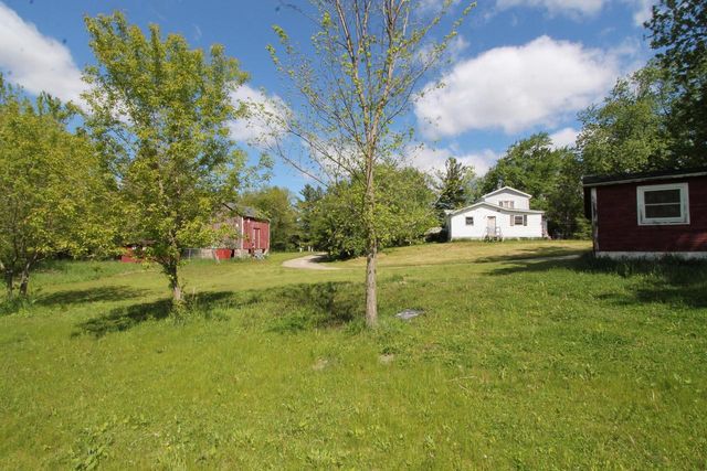 6131 Loomis ROAD, Waterford, WI 53185